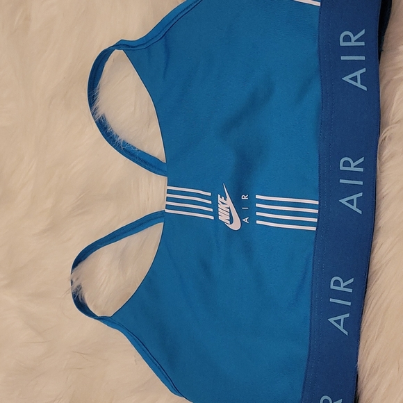 Nike Sports Bra - Picture 2 of 6